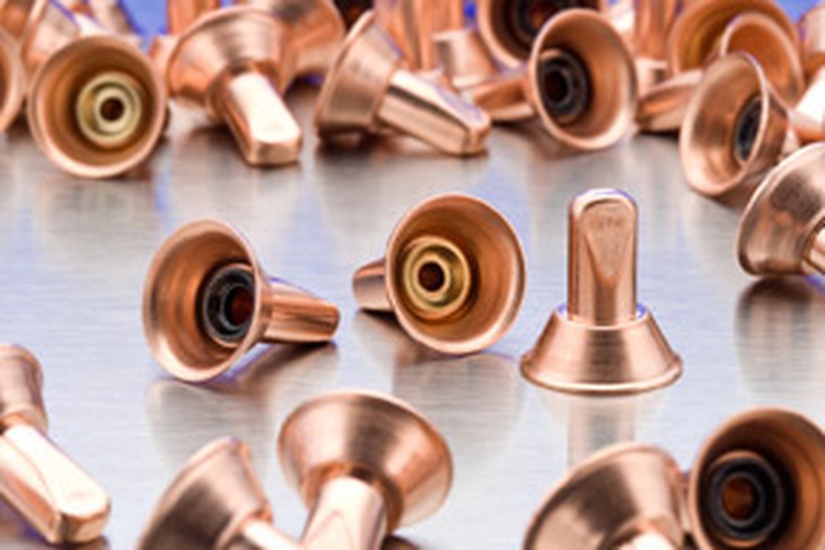 Copper Deep Drawn Caps: C110 pure copper, 0.5 mm wall, 4:1 draw ratio, conductivity ≥98% IACS, electroless tin plating. Batch production 500k+ pcs/run.